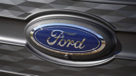 Ford recalls over 238,000 Explorers to replace axle bolts that can fail after US opens investigation